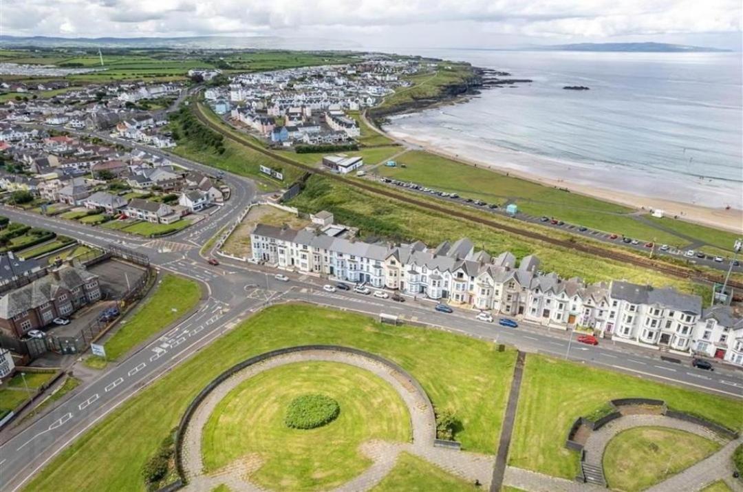 1 Dunluce Green - Portrush By The Sea Εξωτερικό φωτογραφία